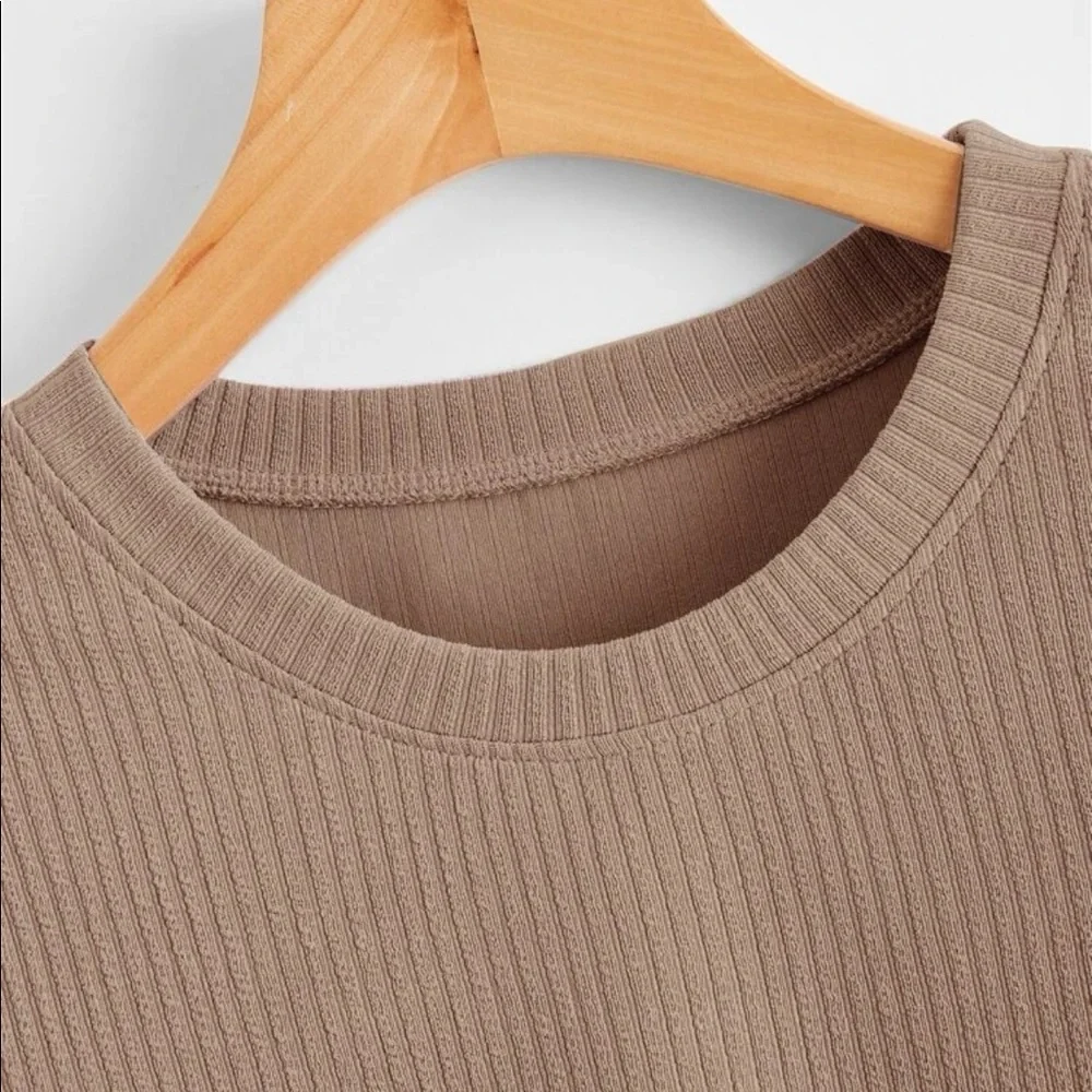 Rome Solid Ribbed Tee - Picture 3 of 7